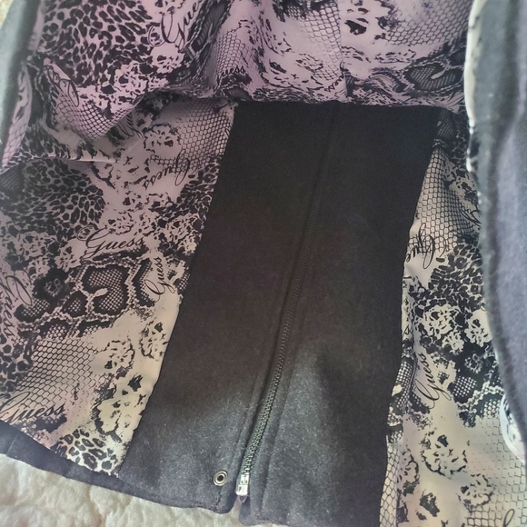 Coat - Picture 14 of 16